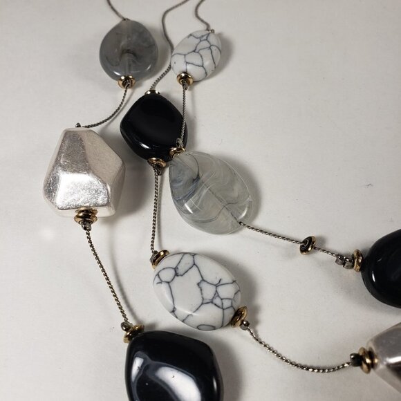 Elegant Multi-Strand Silver-tone Necklace with Black, Gray, and Silver Beads - Picture 6 of 11